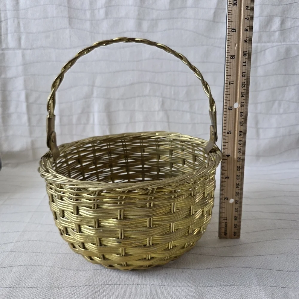 Vintage Brass Woven Metal Basket Decor Metal Moveable Handle 9